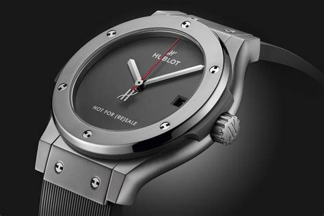 Classic Fusion Titanium Limited Edition for Hodinkee 